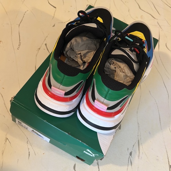 Never worn Puma RS-Fast INTL, colorful shoe, size 11 - Picture 5 of 6